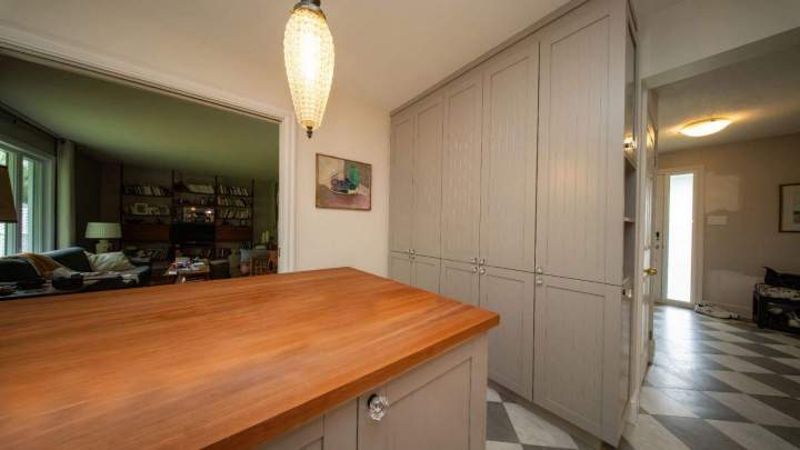 Grand placard de cuisine