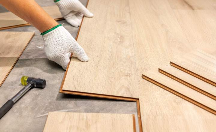  Pose de plancher résidentiel